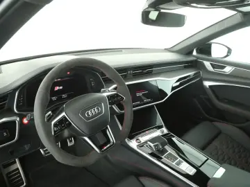 AUDI RS6 Avant TFSI quattro performance AHK   PANO