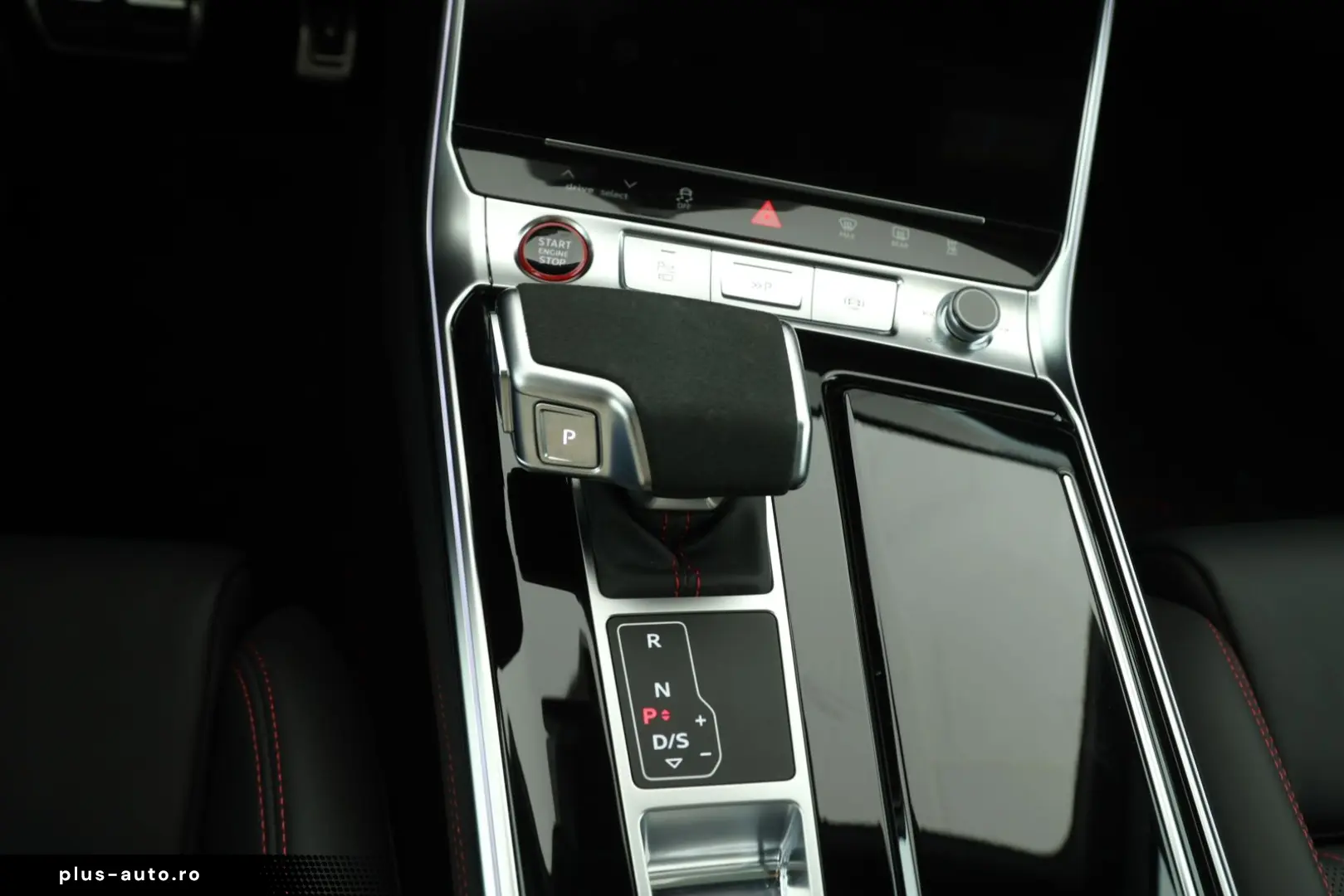 AUDI RS6 Avant TFSI quattro performance AHK   PANO