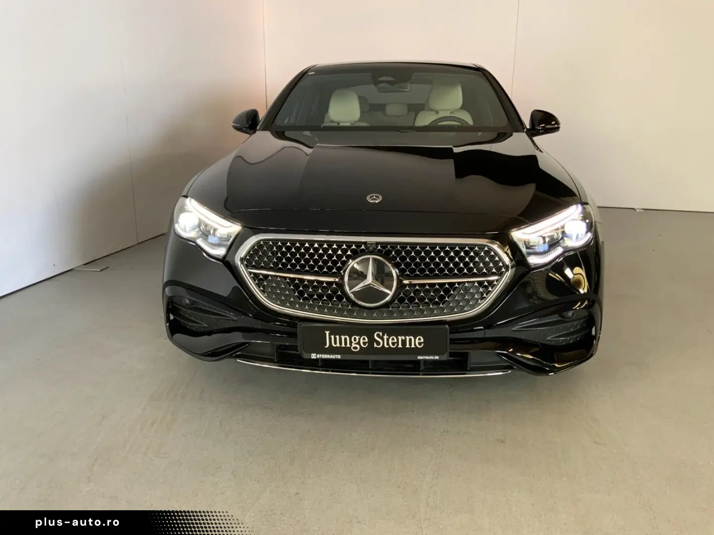 MERCEDES-BENZ E 200 AMG Pano 21  Burm4D Akustik-Komfort
