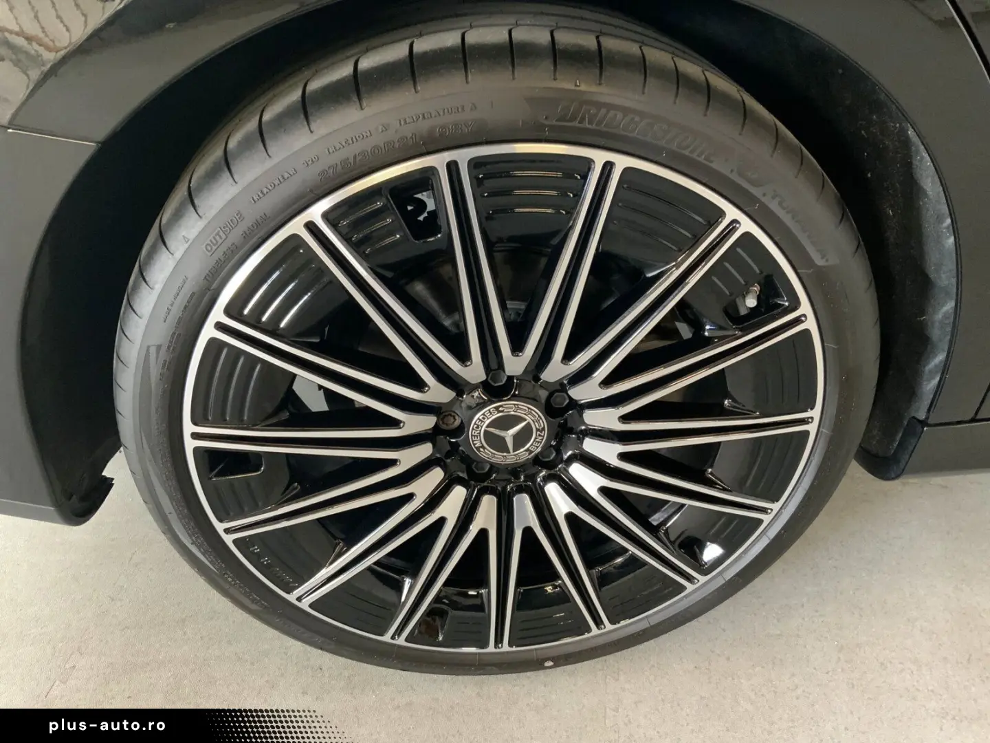 MERCEDES-BENZ E 200 AMG Pano 21  Burm4D Akustik-Komfort
