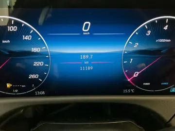 MERCEDES-BENZ E 200 AMG Pano 21  Burm4D Akustik-Komfort