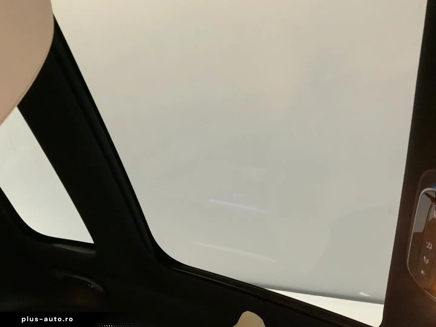 MERCEDES-BENZ E 200 AMG Pano 21  Burm4D Akustik-Komfort