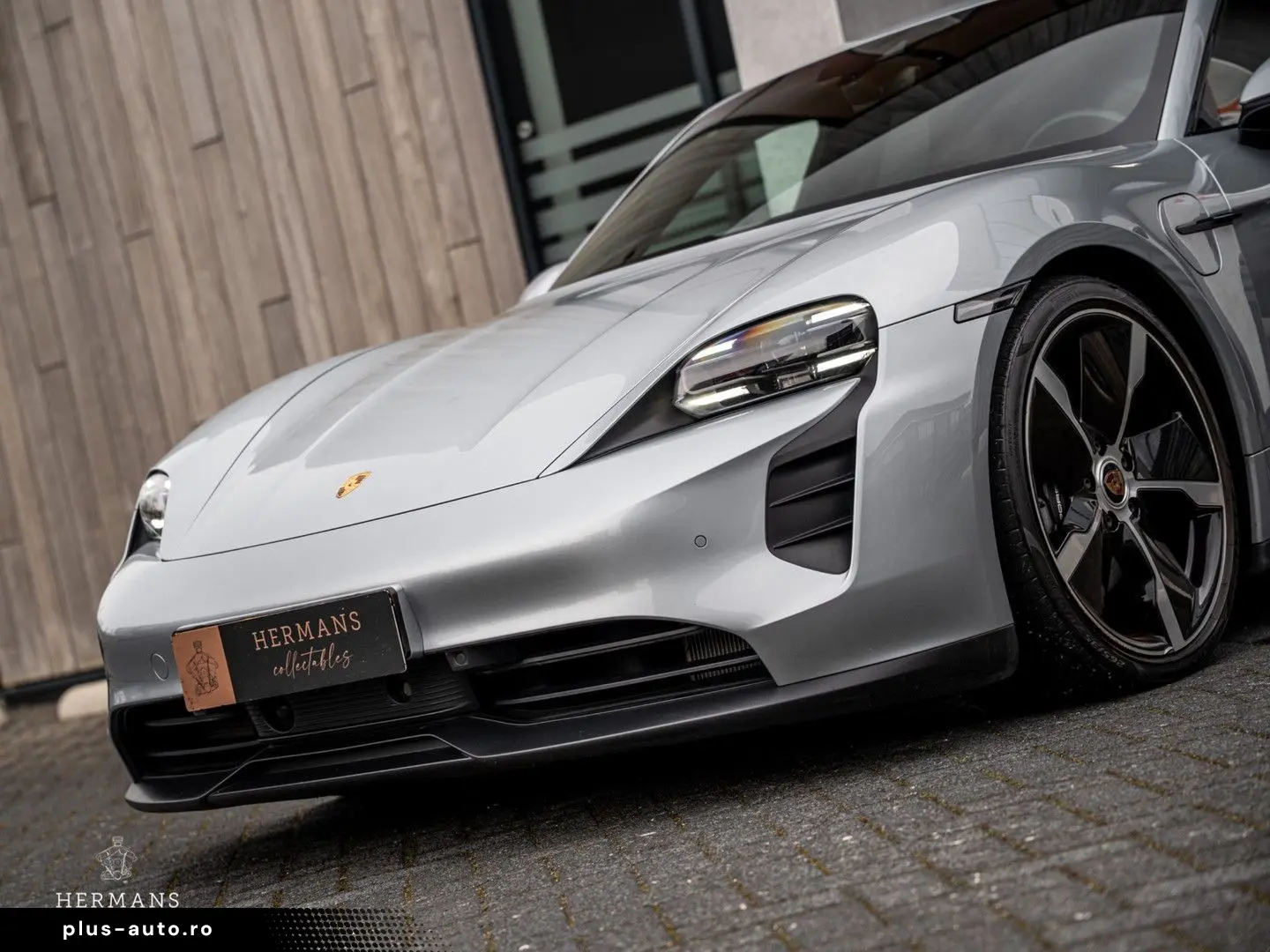 PORSCHE Taycan Performance 94 kWh   Battery Plus   BOSE