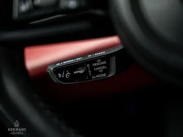 PORSCHE Taycan Performance 94 kWh   Battery Plus   BOSE