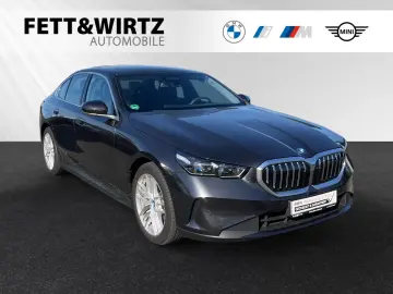 BMW 530e Pano Head-Up DA&PAProf. H K
