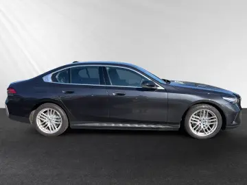BMW 530e Pano Head-Up DA&PAProf. H K