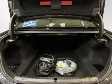BMW 530e Pano Head-Up DA&PAProf. H K