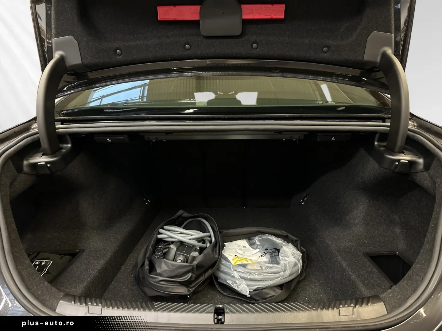 BMW 530e Pano Head-Up DA&PAProf. H K
