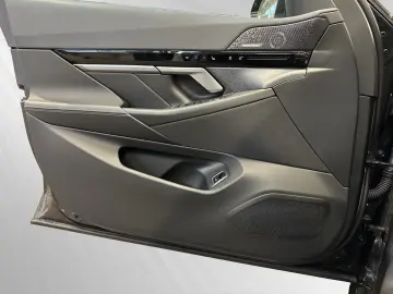 BMW 530e Pano Head-Up DA&PAProf. H K