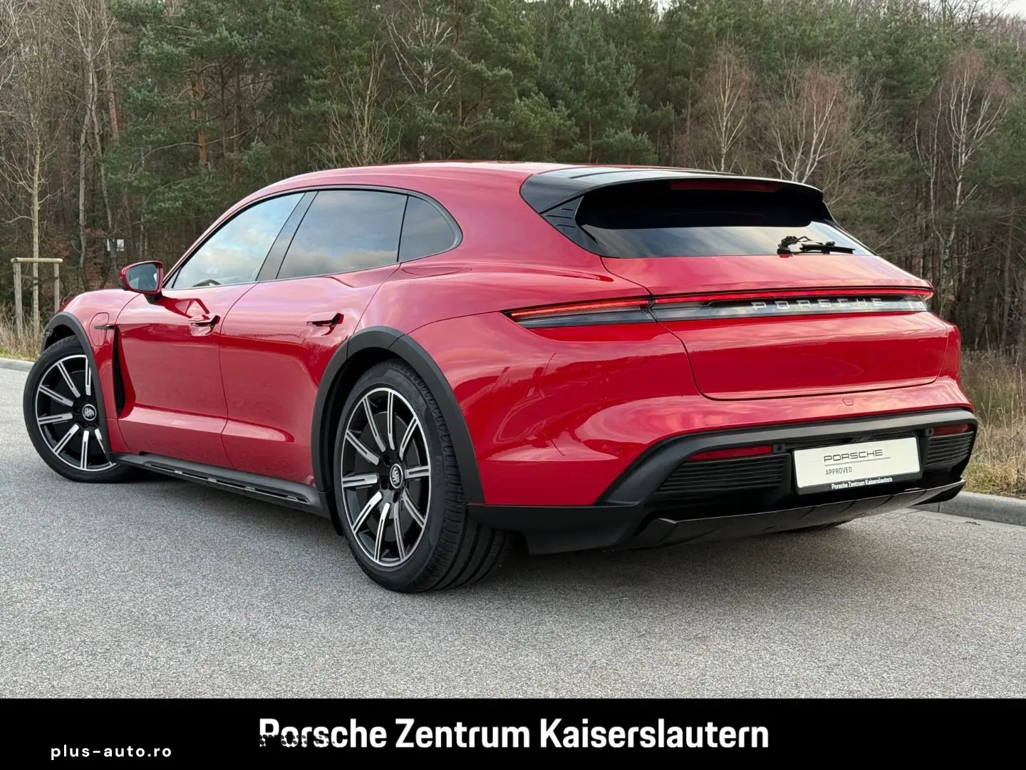 PORSCHE Taycan 4 Cross Turismo SurroundView Luftfederung
