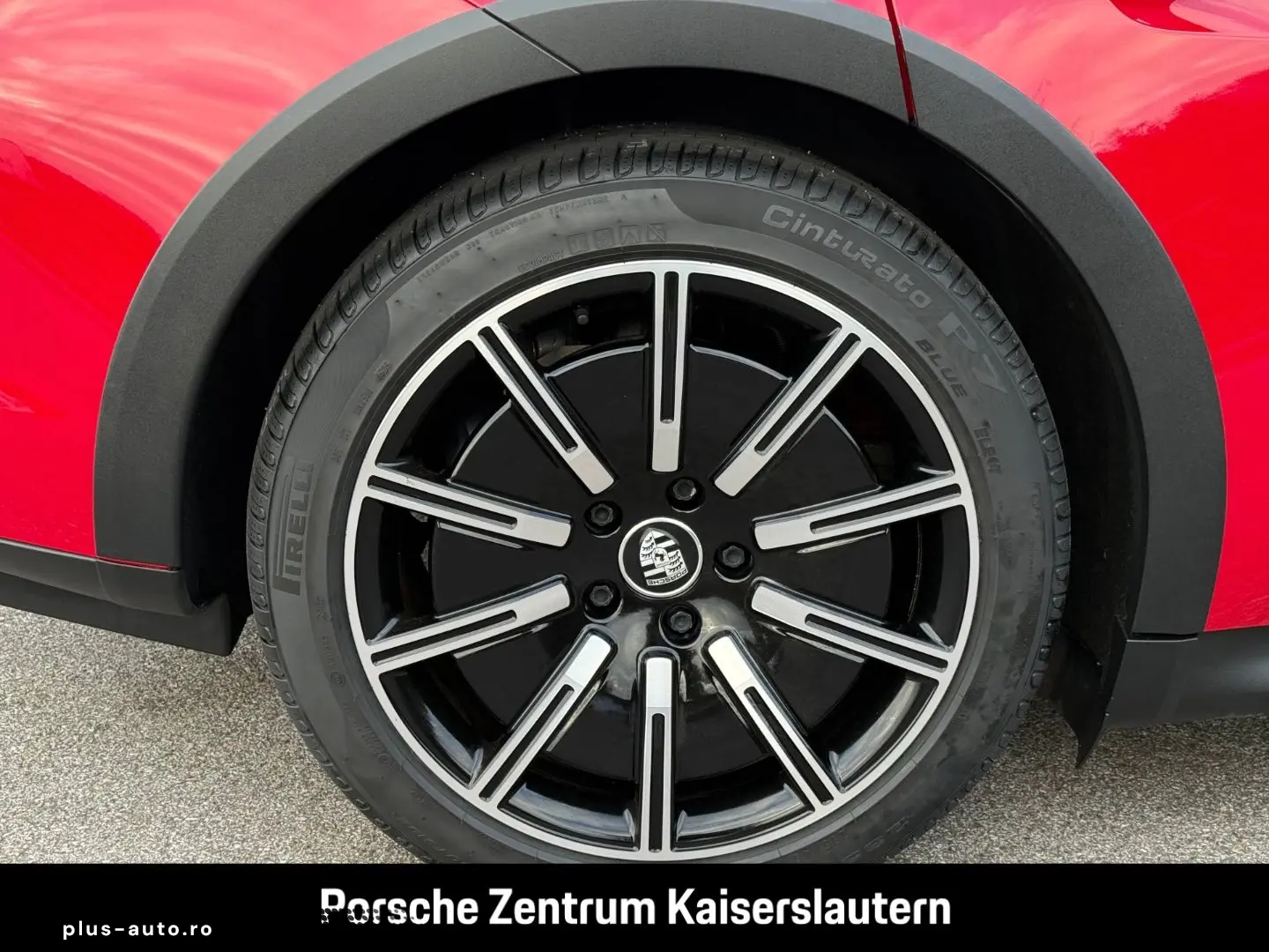 PORSCHE Taycan 4 Cross Turismo SurroundView Luftfederung