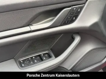 PORSCHE Taycan 4 Cross Turismo SurroundView Luftfederung