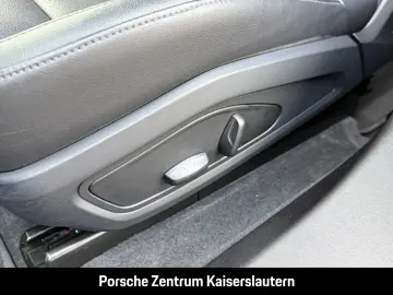 PORSCHE Taycan 4 Cross Turismo SurroundView Luftfederung