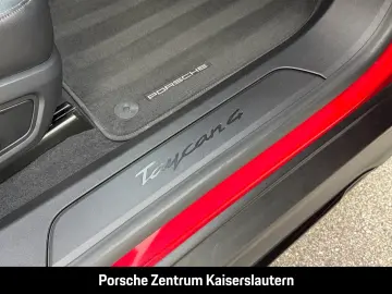 PORSCHE Taycan 4 Cross Turismo SurroundView Luftfederung