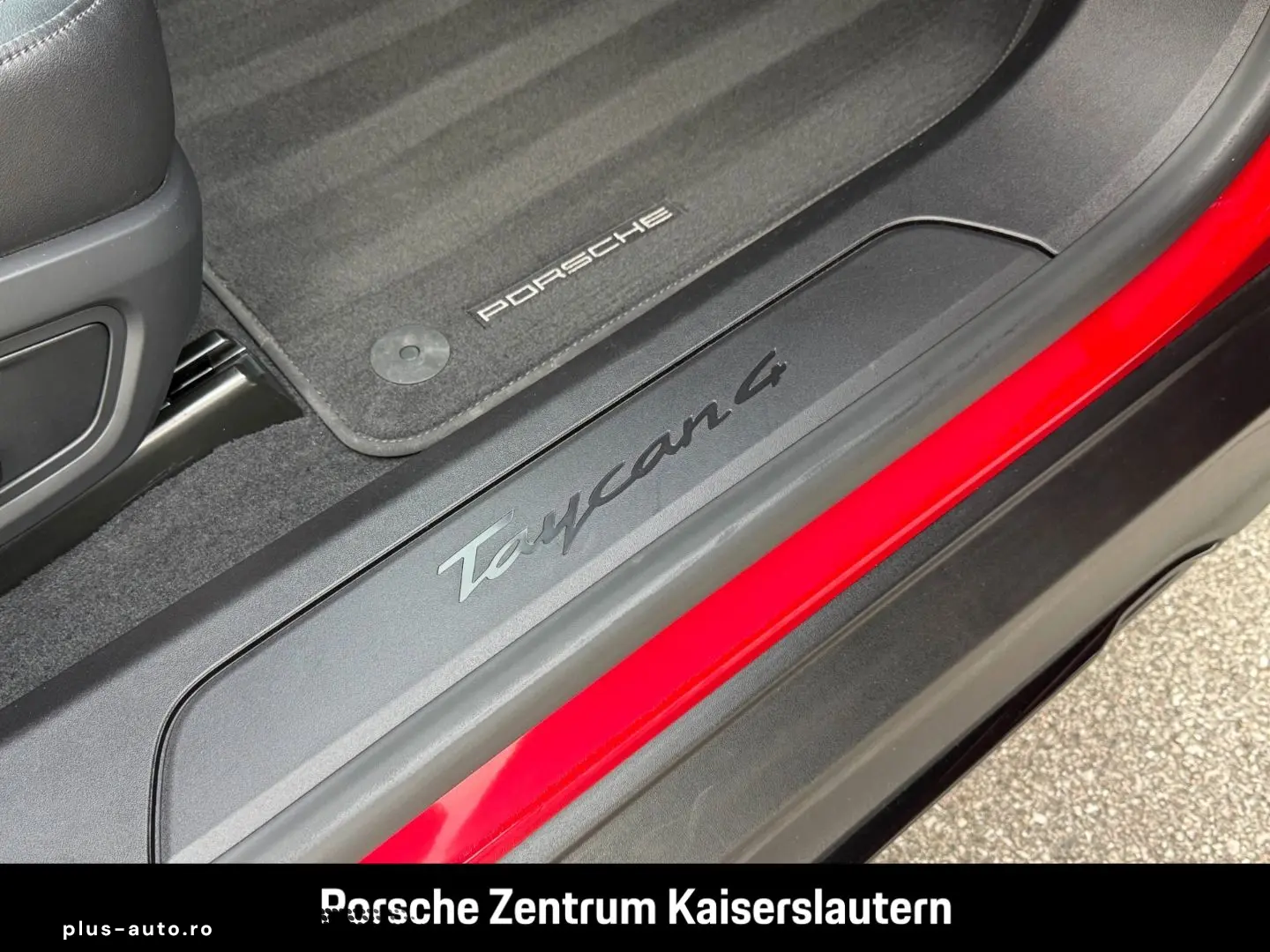 PORSCHE Taycan 4 Cross Turismo SurroundView Luftfederung