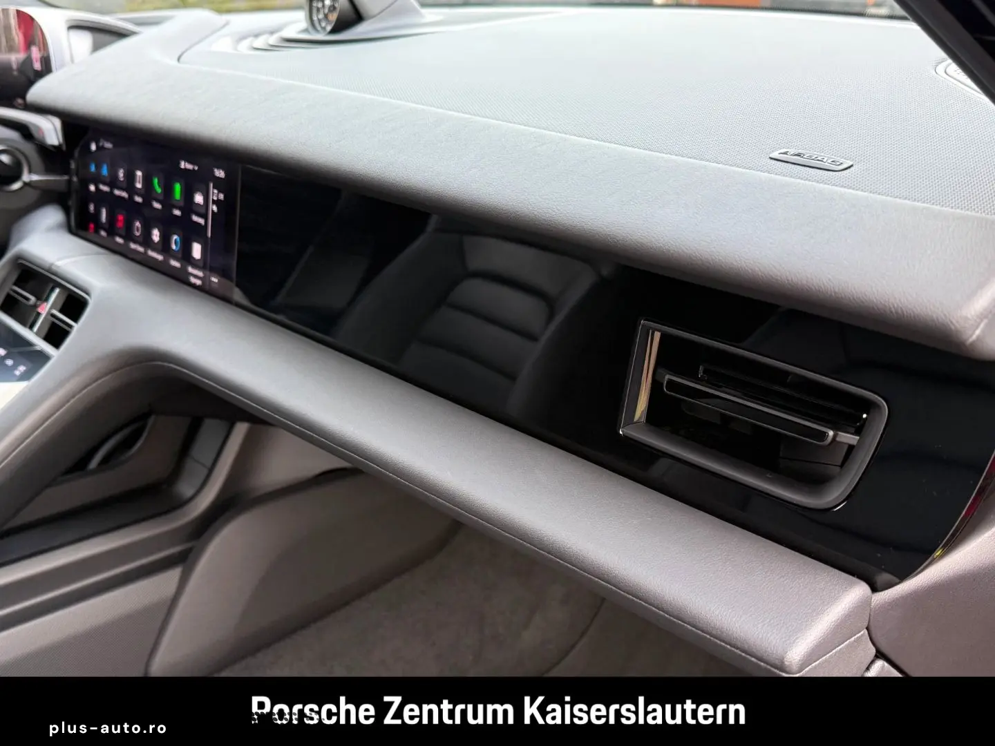PORSCHE Taycan 4 Cross Turismo SurroundView Luftfederung
