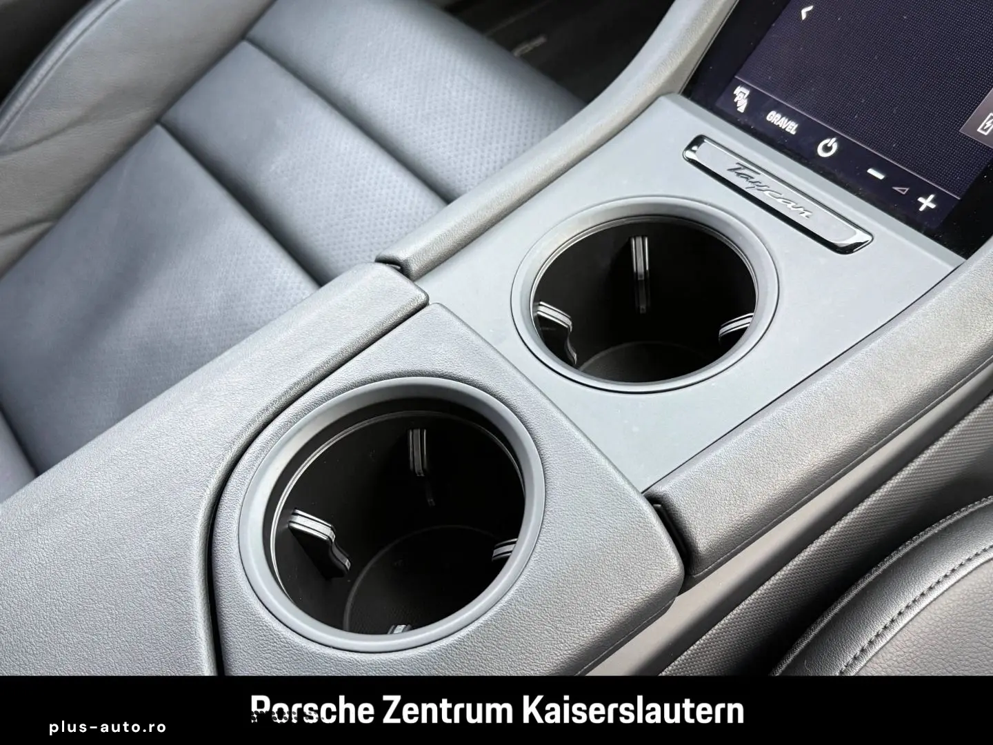 PORSCHE Taycan 4 Cross Turismo SurroundView Luftfederung