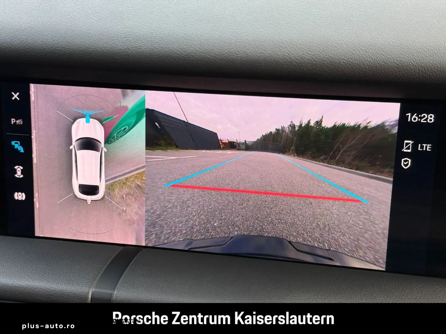 PORSCHE Taycan 4 Cross Turismo SurroundView Luftfederung