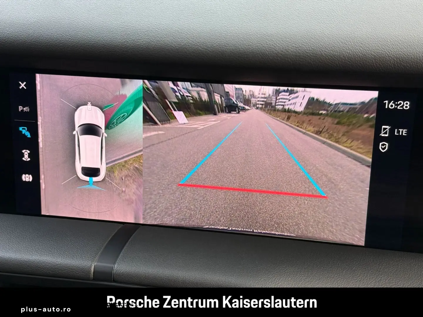 PORSCHE Taycan 4 Cross Turismo SurroundView Luftfederung