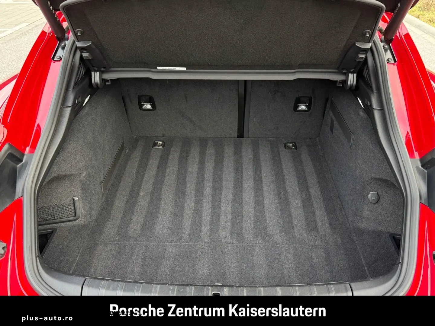PORSCHE Taycan 4 Cross Turismo SurroundView Luftfederung