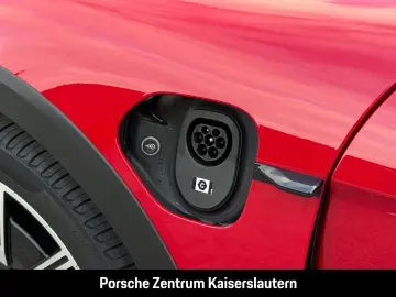 PORSCHE Taycan 4 Cross Turismo SurroundView Luftfederung