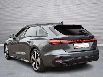 AUDI A5 Avant eHybrid quattro  S-line AHK Pano Matrix
