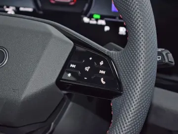 AUDI A5 Avant eHybrid quattro  S-line AHK Pano Matrix