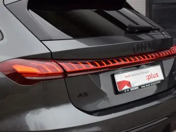 AUDI A5 Avant eHybrid quattro  S-line AHK Pano Matrix