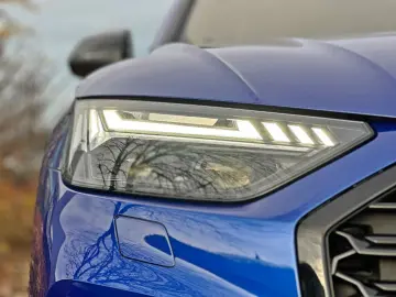 AUDI Q5 Sportback 55TFSIe qu S LINE LUFT AHK PANO B&O