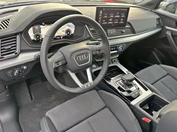 AUDI Q5 Sportback 55TFSIe qu S LINE LUFT AHK PANO B&O