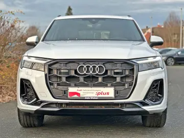 AUDI Q7 55TFSI qu S LINE BLACK HUD AHK PANO 7-SITZER