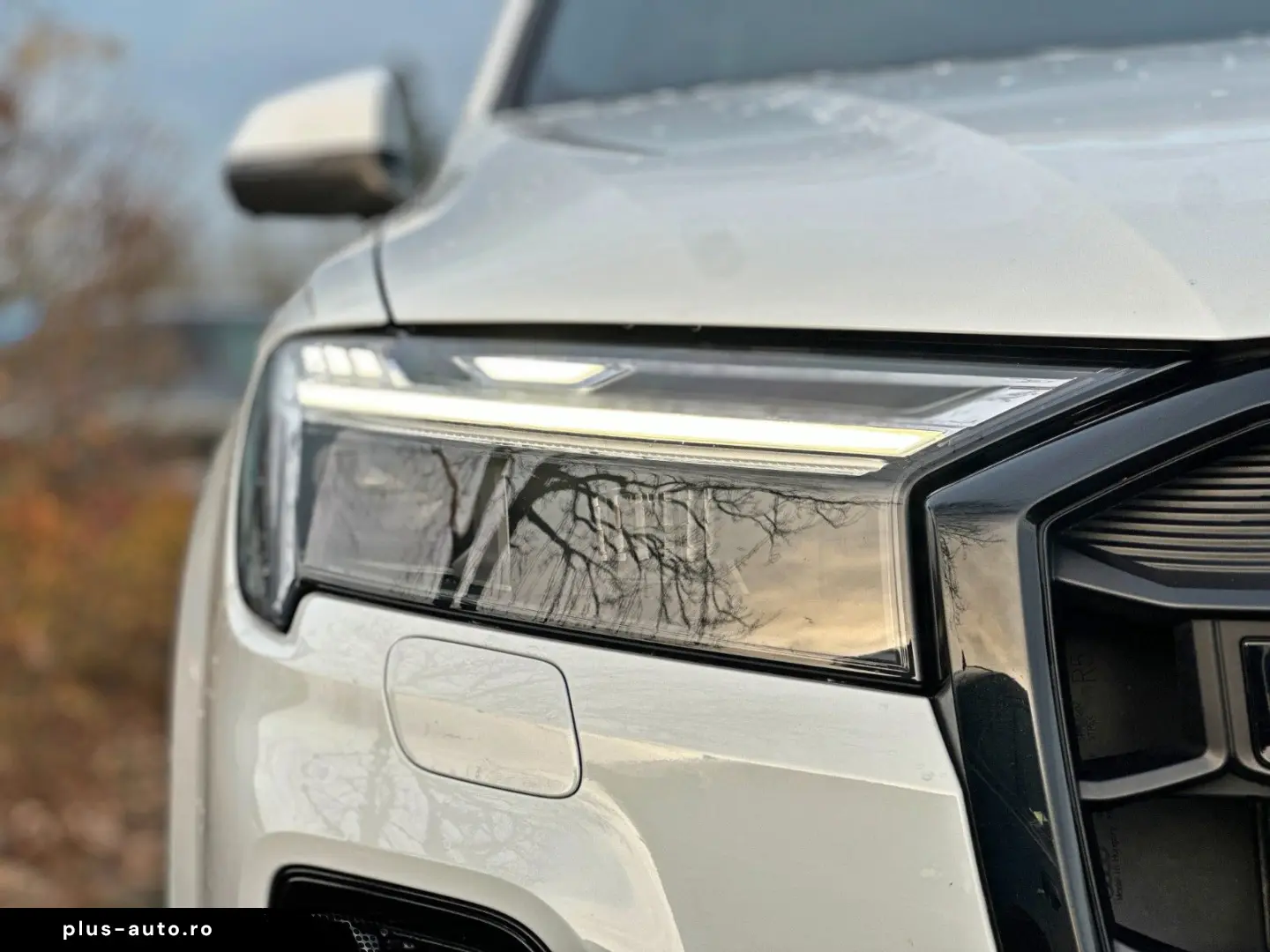 AUDI Q7 55TFSI qu S LINE BLACK HUD AHK PANO 7-SITZER