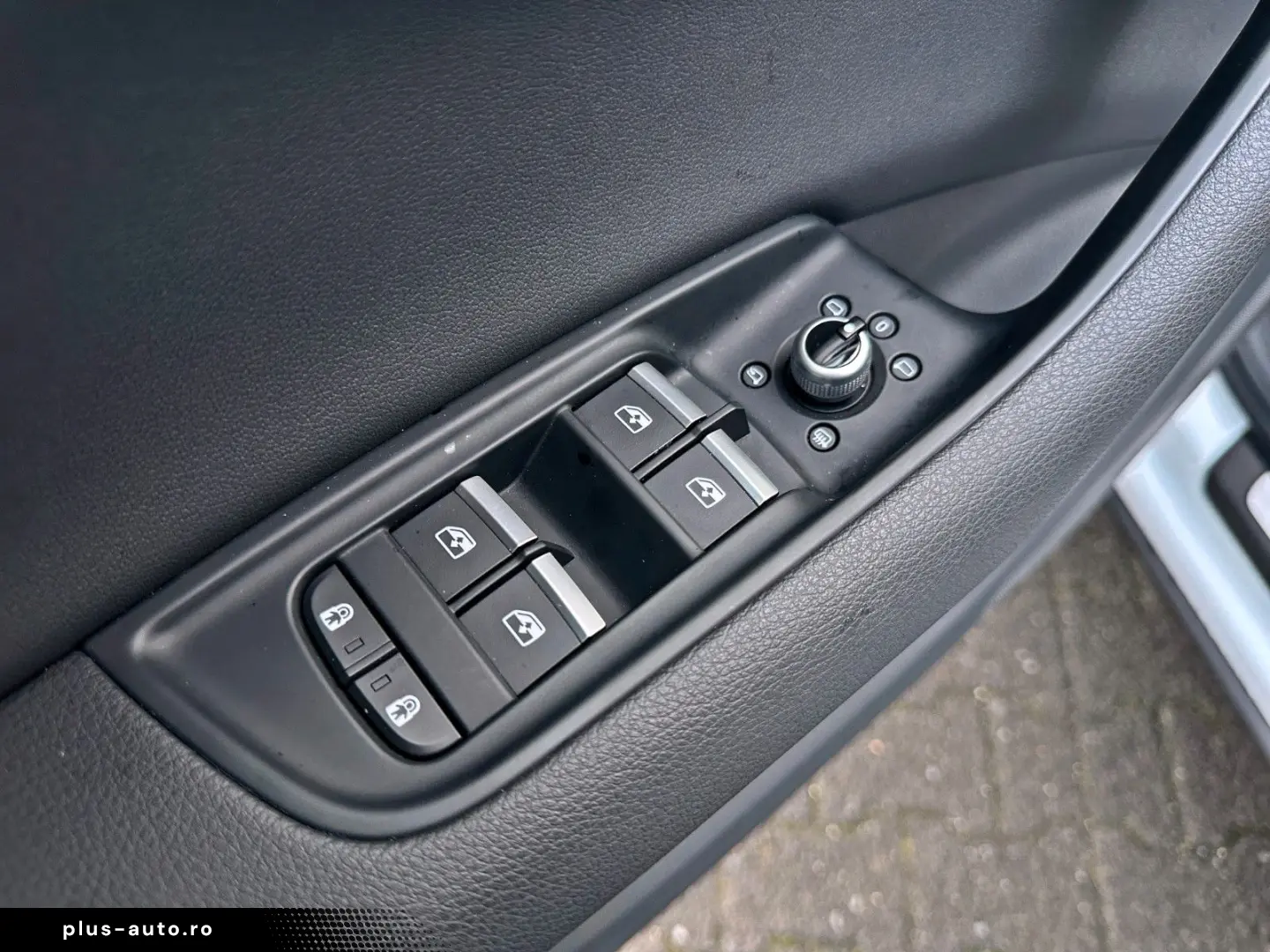 AUDI Q7 55TFSI qu S LINE BLACK HUD AHK PANO 7-SITZER