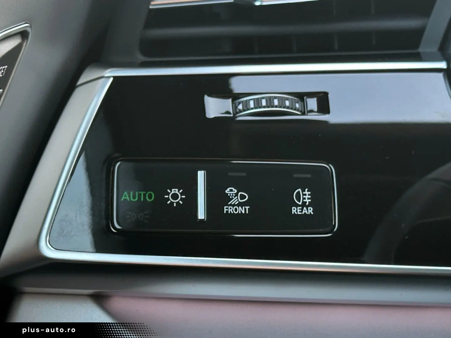 AUDI Q7 55TFSI qu S LINE BLACK HUD AHK PANO 7-SITZER