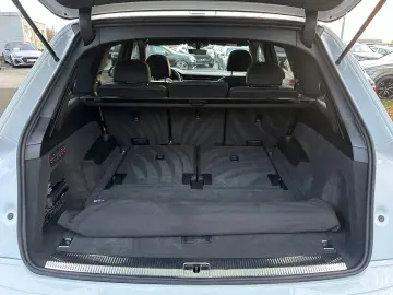 AUDI Q7 55TFSI qu S LINE BLACK HUD AHK PANO 7-SITZER