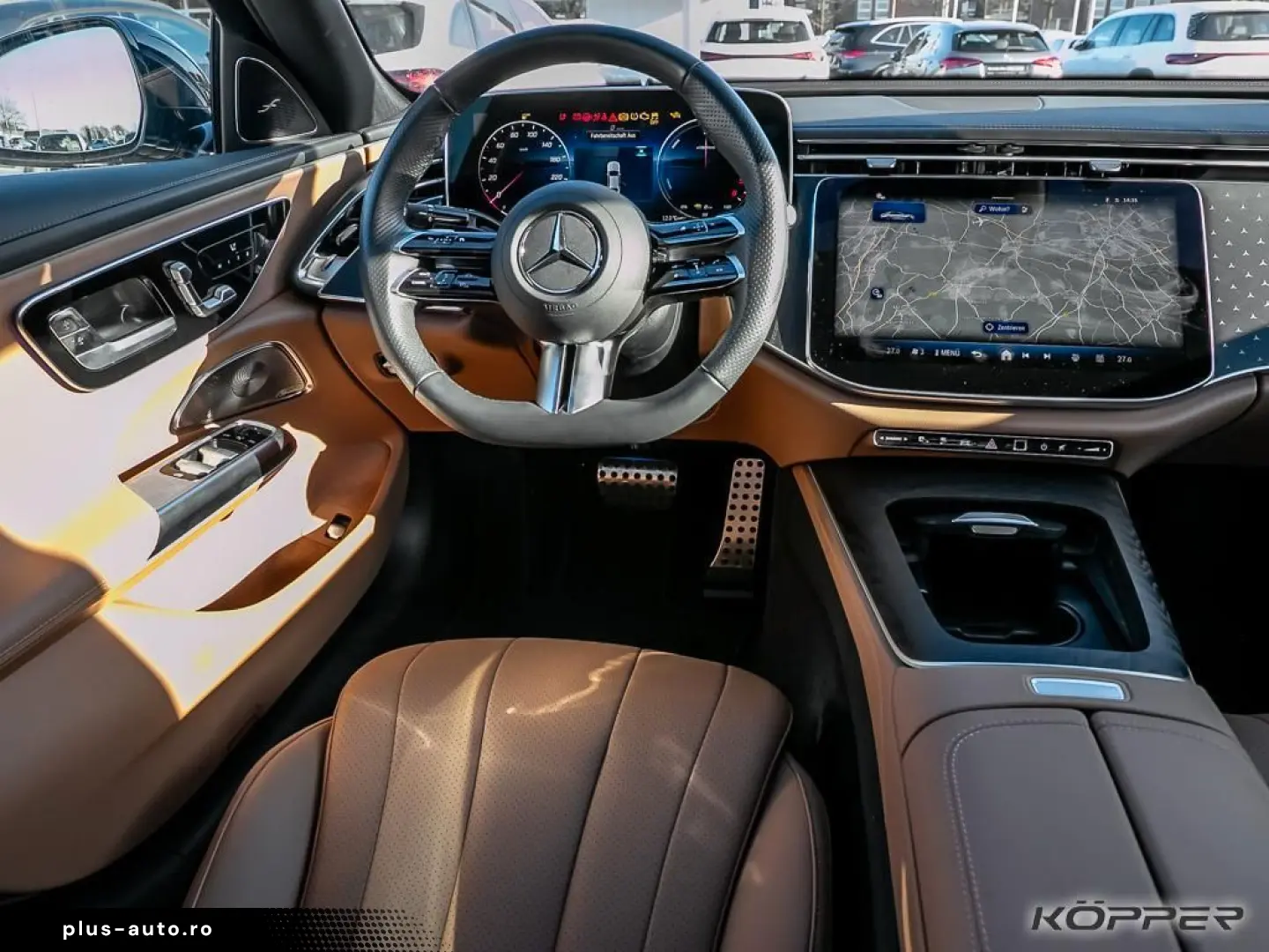 MERCEDES-BENZ E 300 de AMG Premium AHK Pano LED Distronic