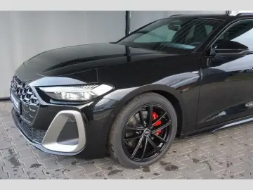 AUDI A5 Avant TDI quattro edition S line Matrix AHK S