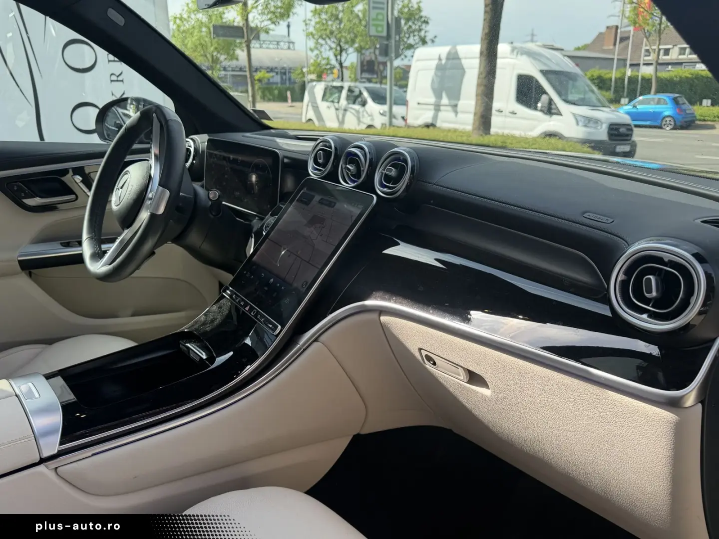 MERCEDES-BENZ GLC 2023 — imagine 9