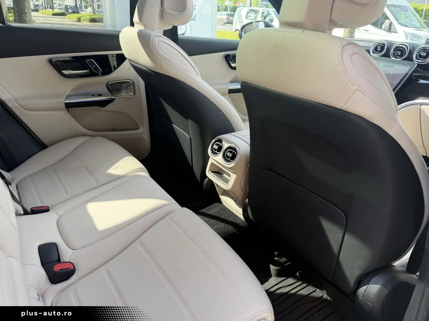MERCEDES-BENZ GLC 2023 — imagine 11