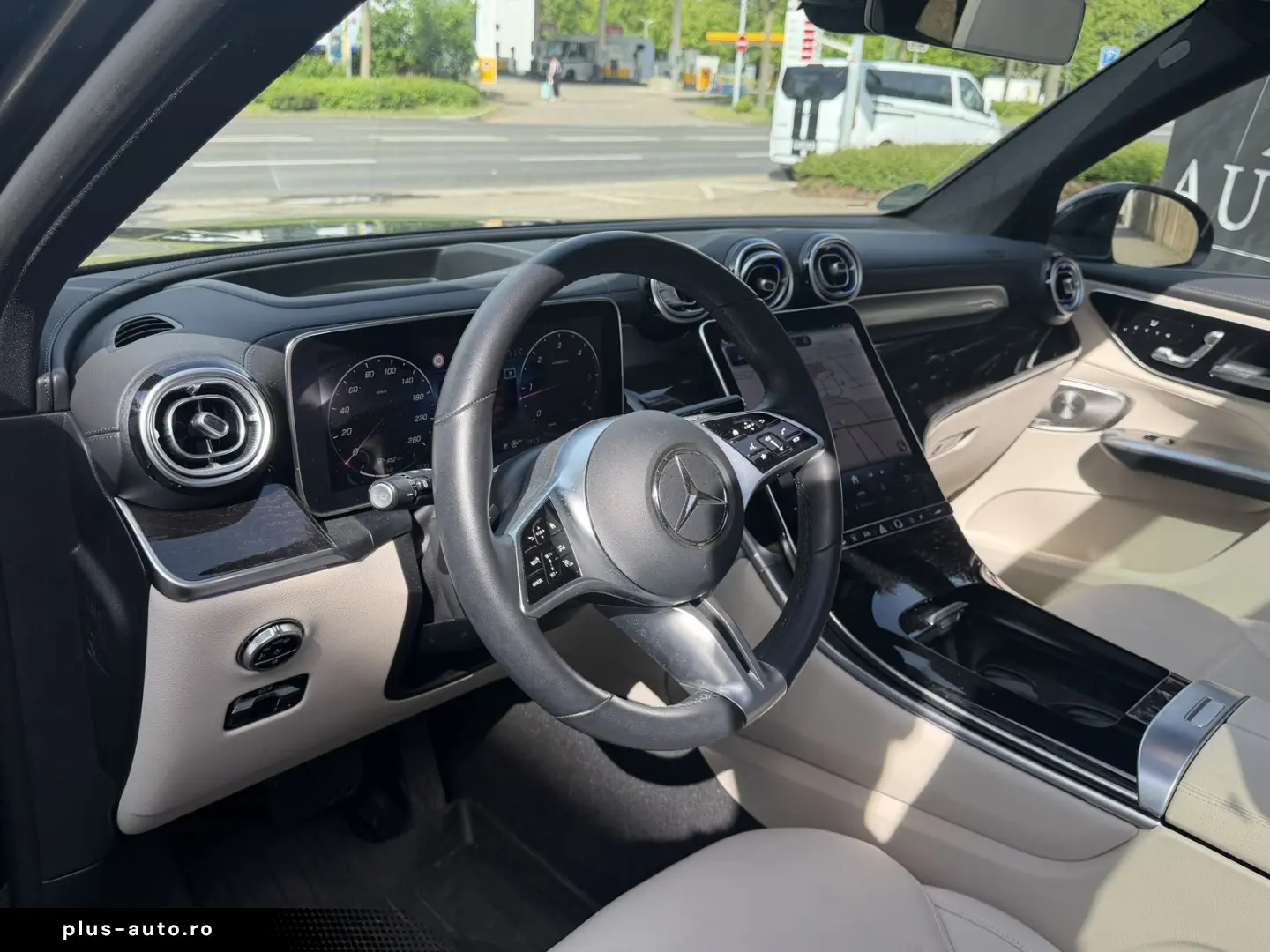 MERCEDES-BENZ GLC 2023 — imagine 13