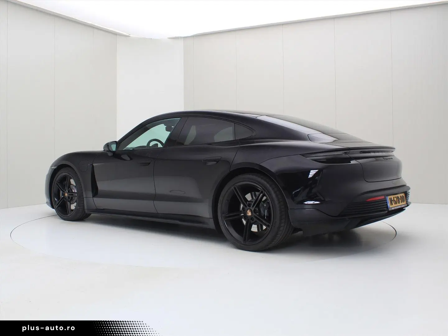 PORSCHE Taycan 4S Performance Plus 84kWh 563PK [ PANO CH