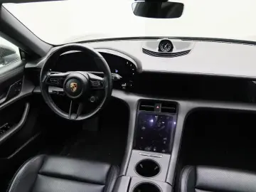 PORSCHE Taycan 4S Performance Plus 84kWh 563PK [ PANO CH