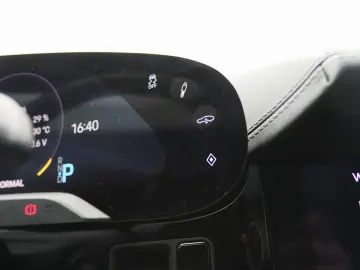 PORSCHE Taycan 4S Performance Plus 84kWh 563PK [ PANO CH