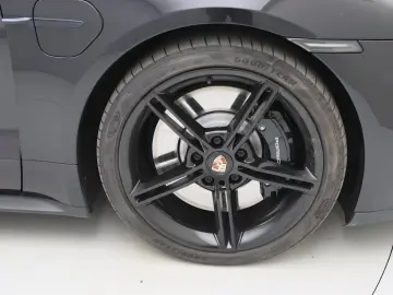 PORSCHE Taycan 4S Performance Plus 84kWh 563PK [ PANO CH