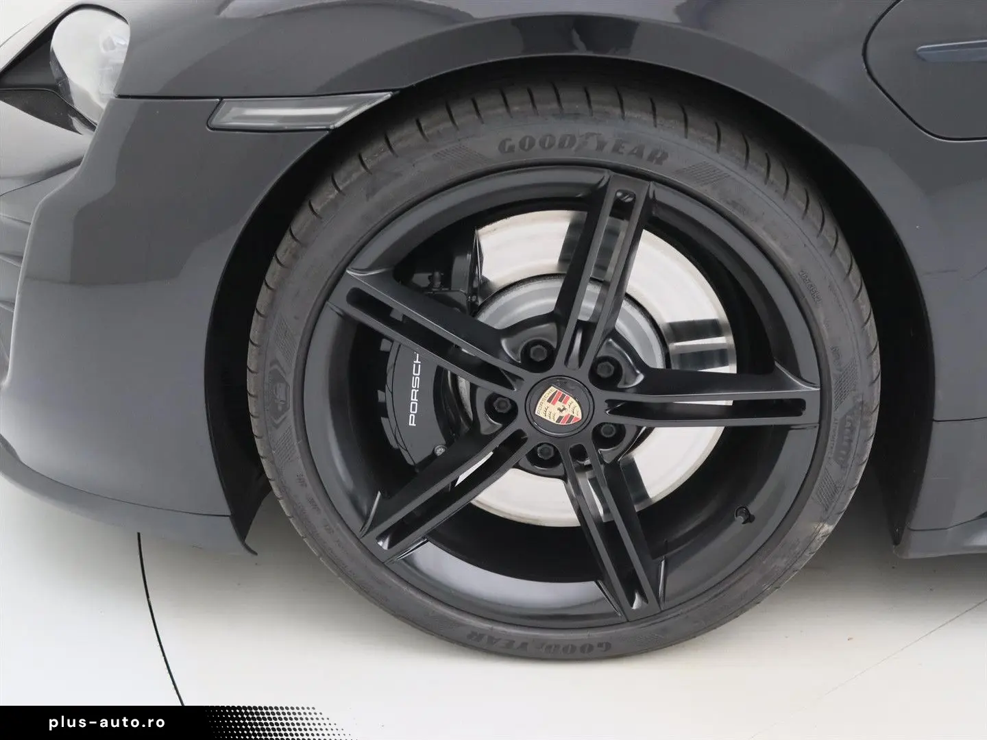 PORSCHE Taycan 4S Performance Plus 84kWh 563PK [ PANO CH