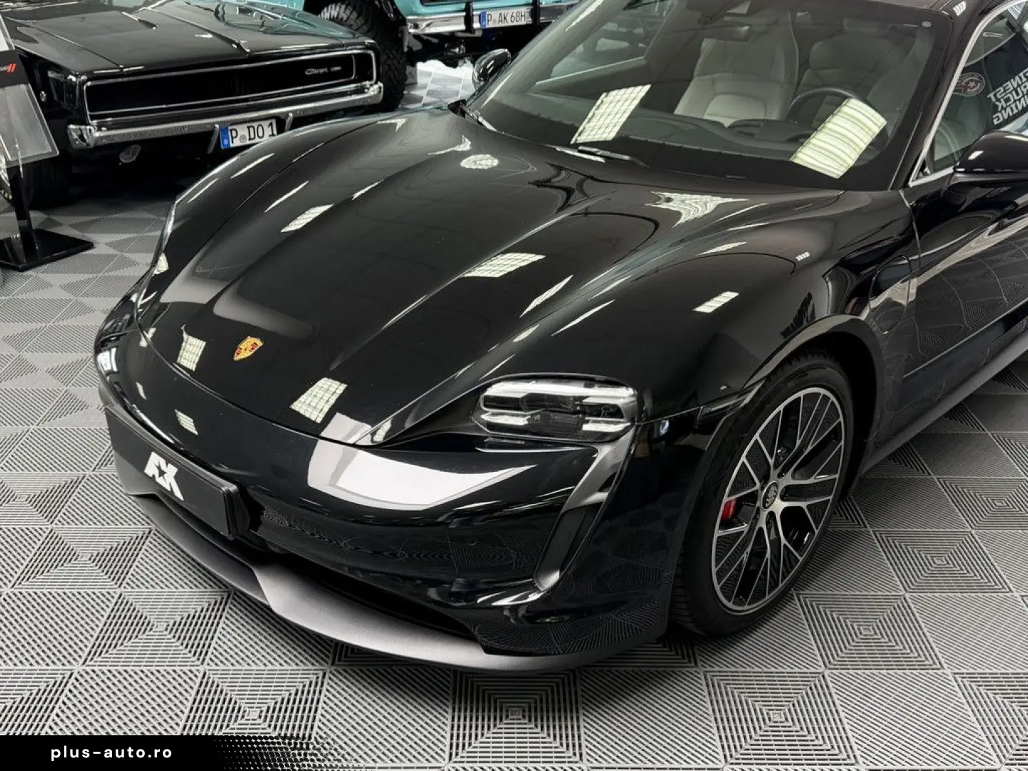 PORSCHE Taycan 2022 — imagine 4