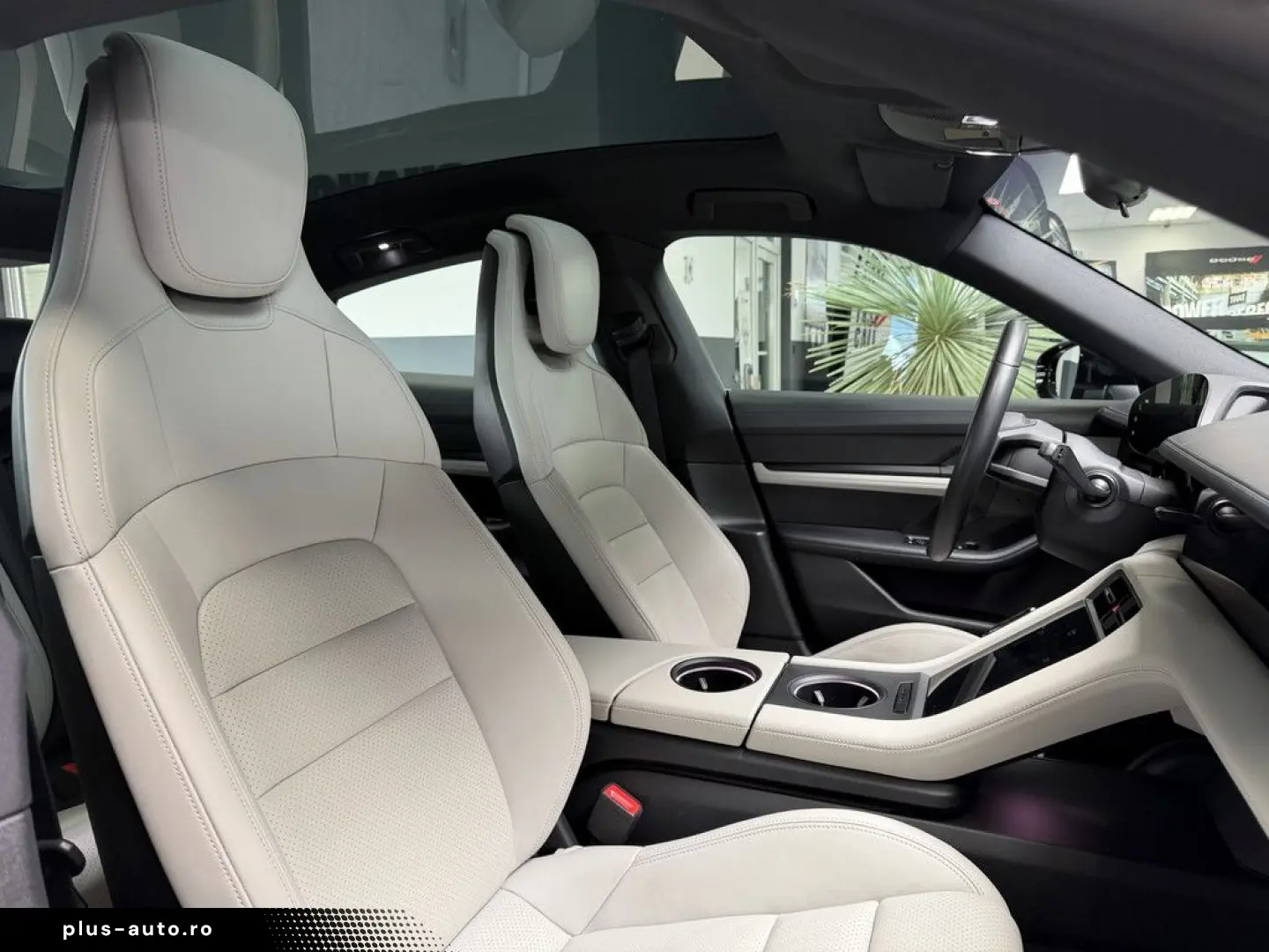 PORSCHE Taycan 2022 — imagine 18