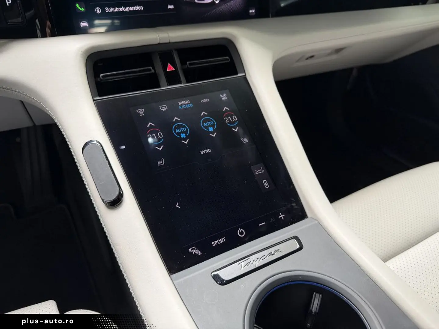 PORSCHE Taycan 2022 — imagine 24