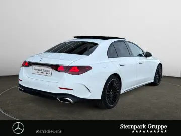 MERCEDES-BENZ E 220 d AMG Distro Pano Night SUPER 36&hellip;