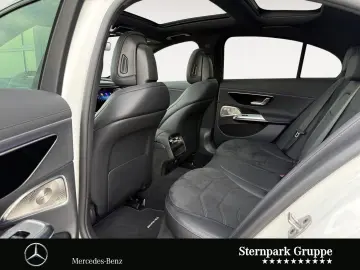 MERCEDES-BENZ E 220 d AMG Distro Pano Night SUPER 36&hellip;